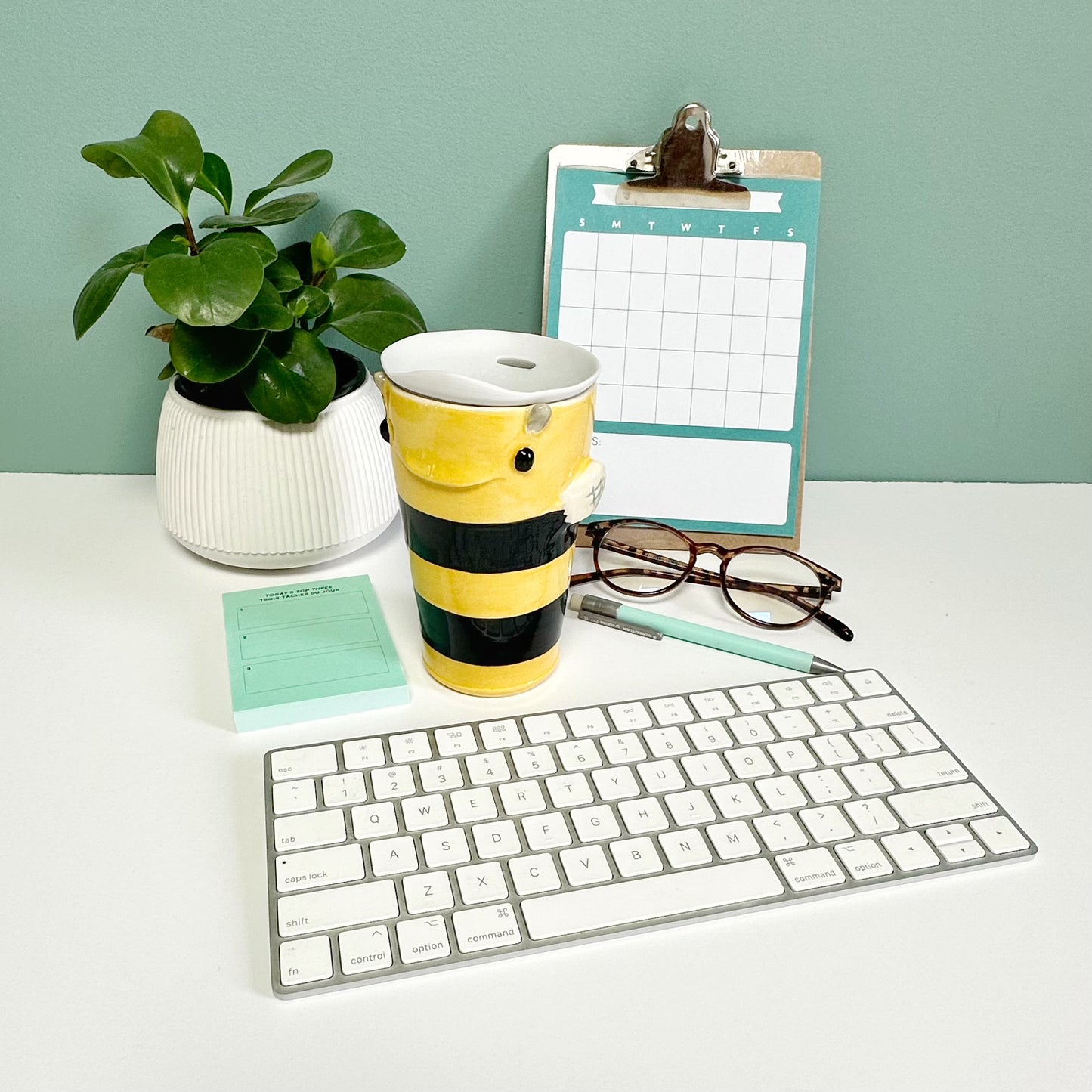 Bee Travel Mug